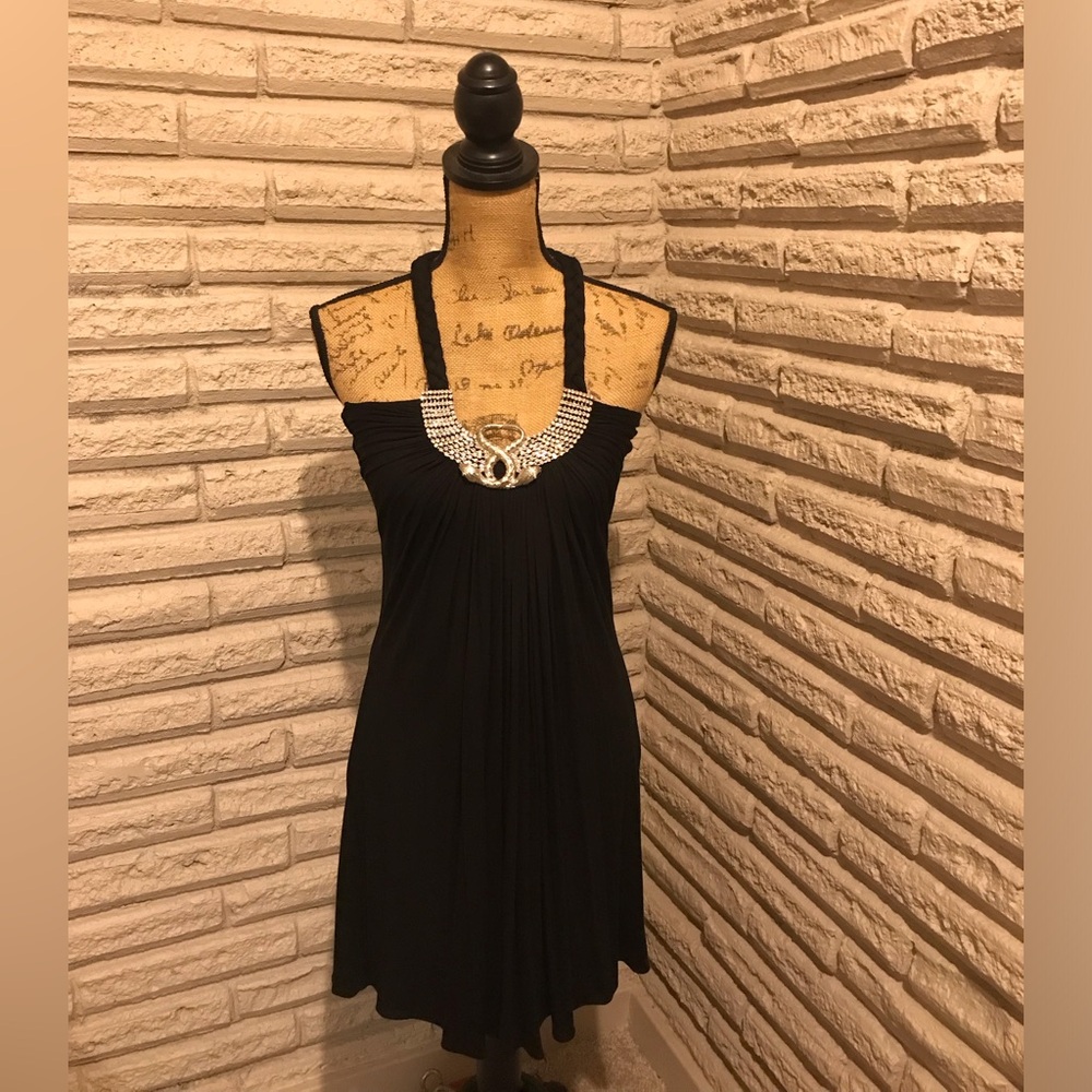 Elegant pleated Black Sky Dress - Picture 2 of 9